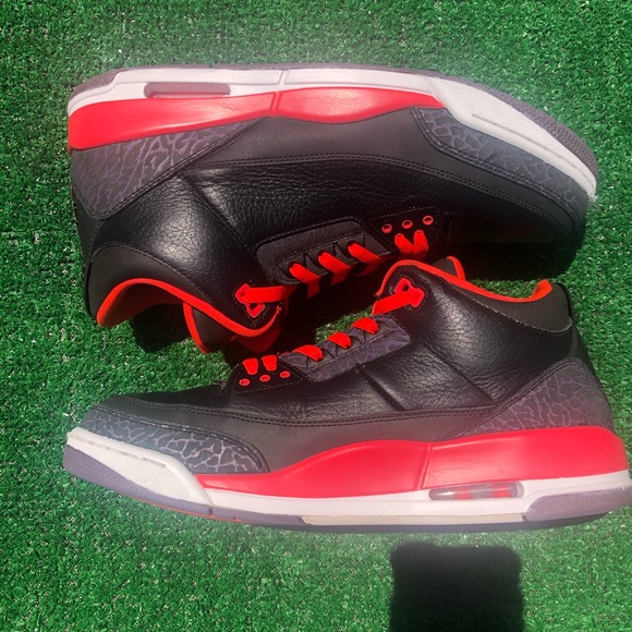Jordan 3 crimson size 11.5 no og box 9/10 con - Picture 2 of 9